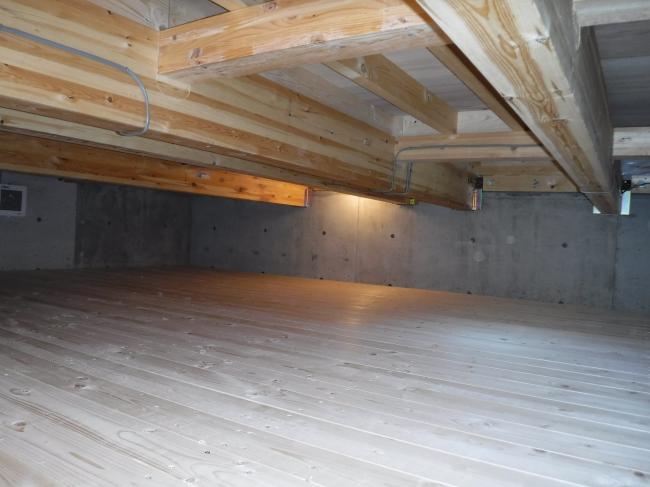 札幌のローコスト住宅「カナイエ」施工実例　床下収納庫